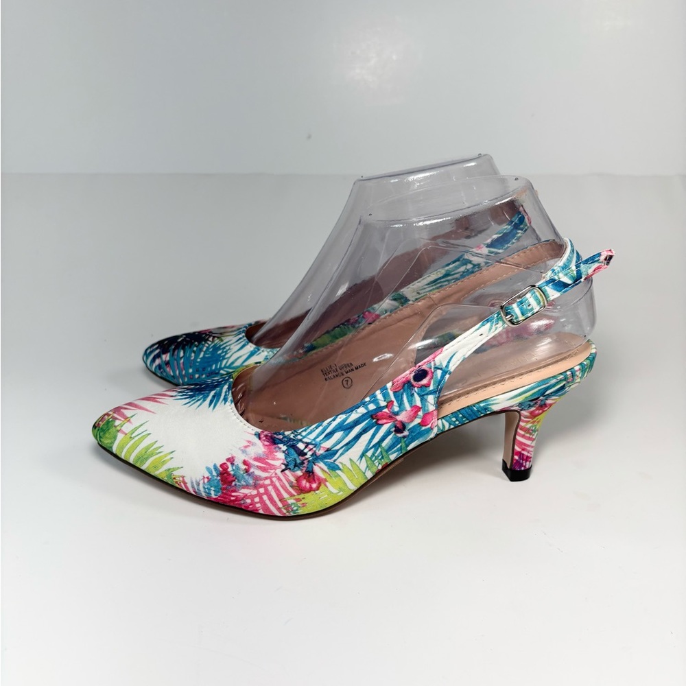 Chase & Chloe Multicolor Tropical Kitten Heel Slingback‎ Pumps Pointed Toe 7